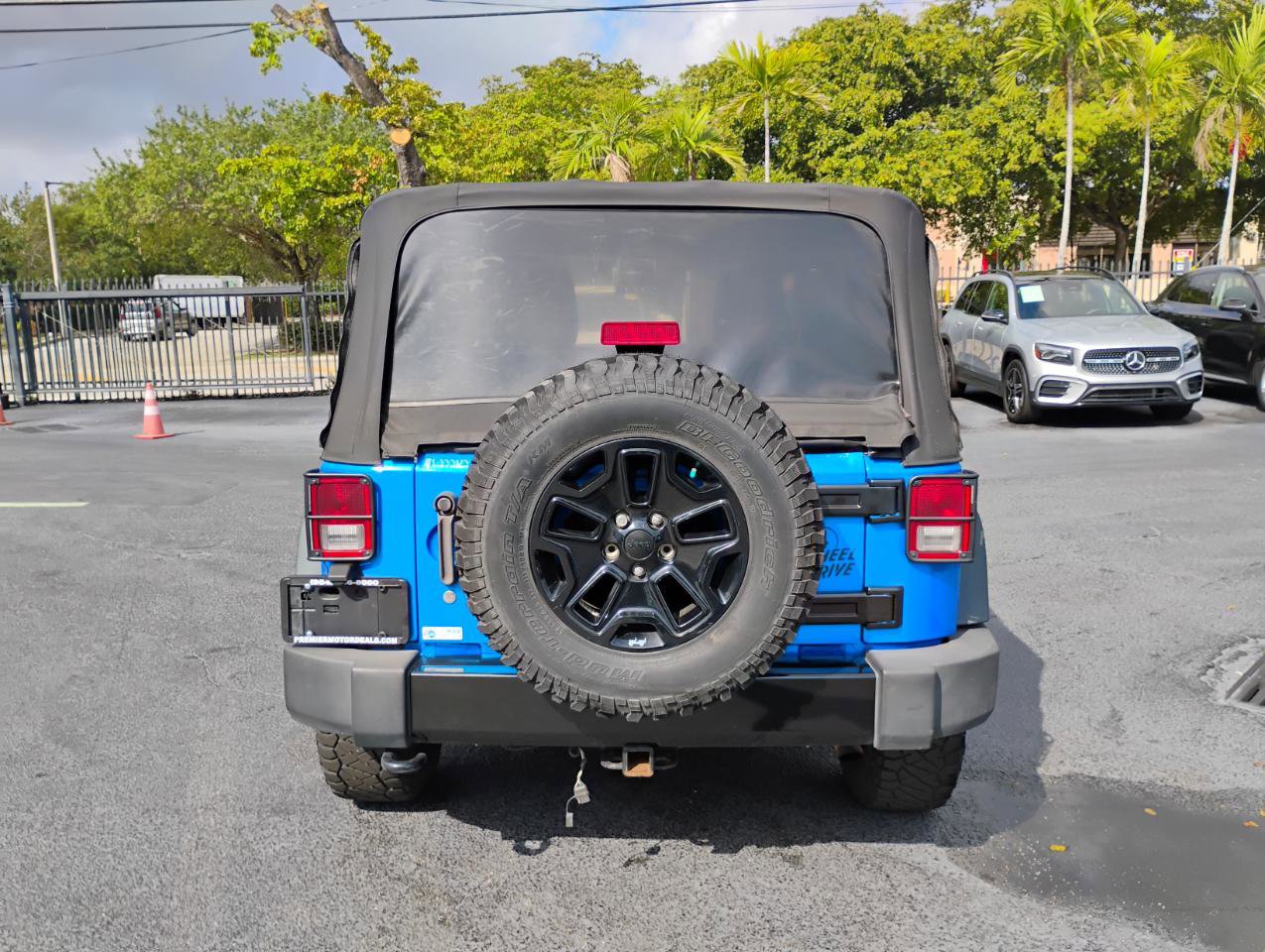 Used 2015 Jeep Wrangler Sport image 83