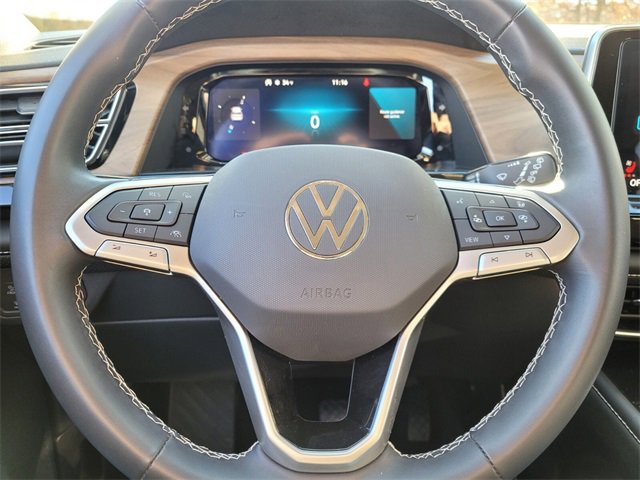 Used 2024 Volkswagen Atlas SE image 29