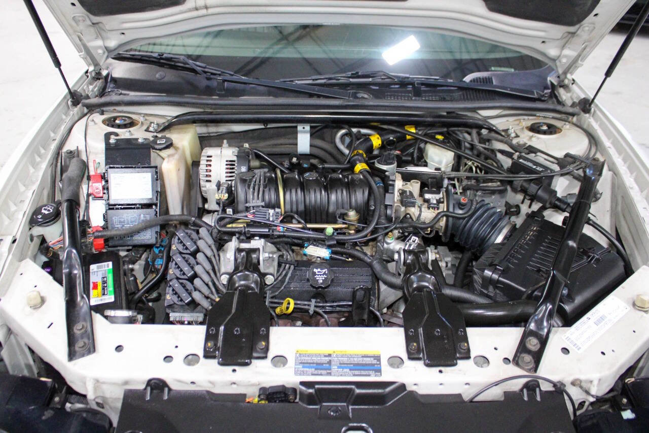 Used 2003 Chevrolet Monte Carlo SS w/ Preferred Equipment Group image 17