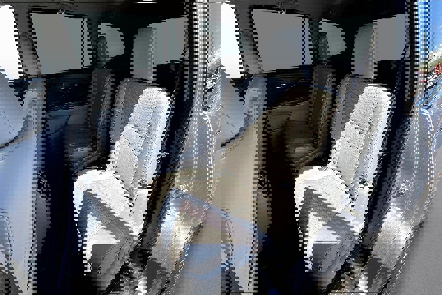 Used 2016 Honda Pilot Elite image 26