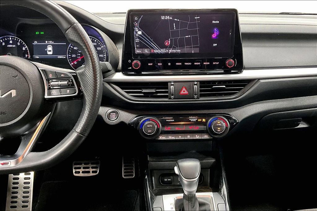 Used 2024 Kia Forte GT-Line image 8