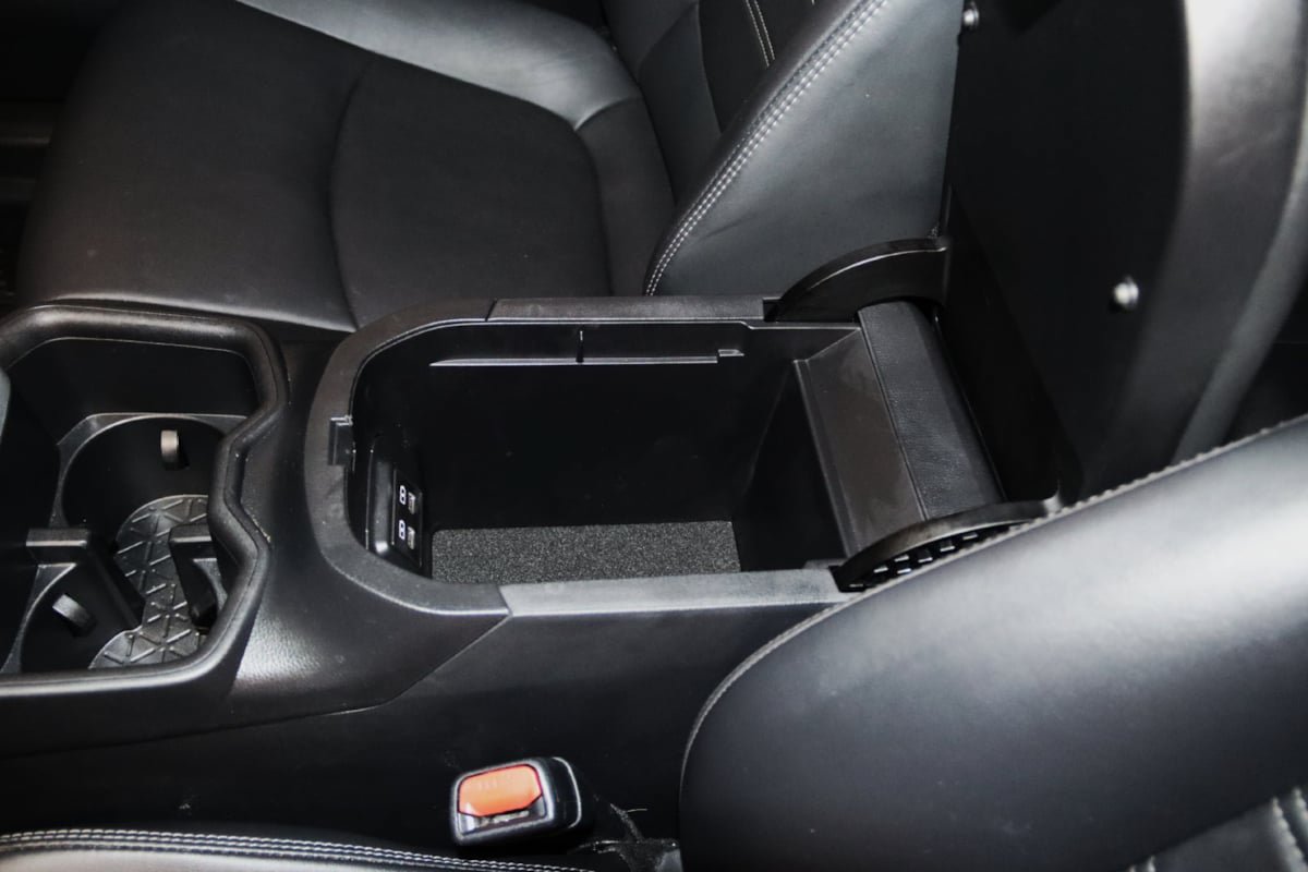 Used 2022 Toyota RAV4 XLE Premium AWD/4WD image 35