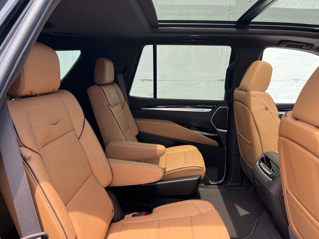 New 2026 Cadillac Escalade Luxury RWD image 26