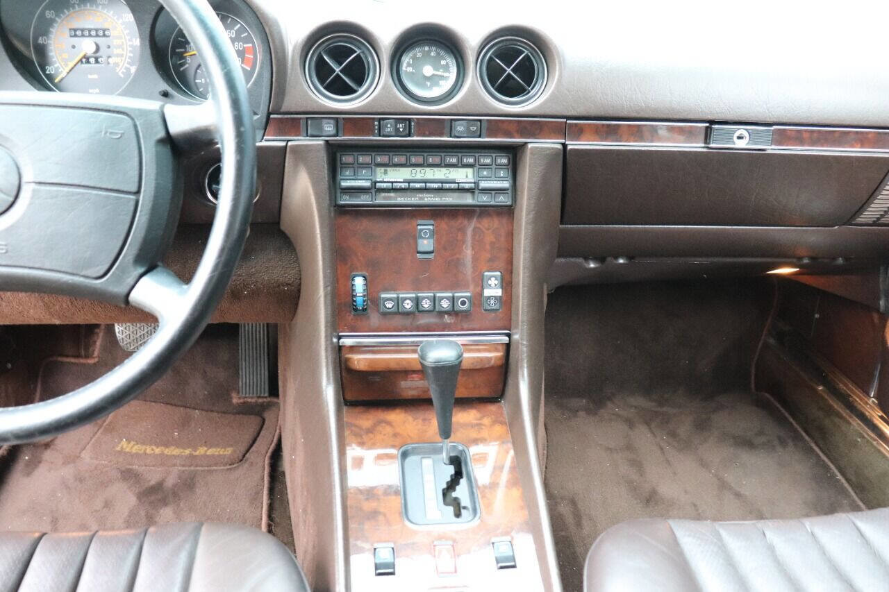 Used 1987 Mercedes-Benz 560 SL image 23