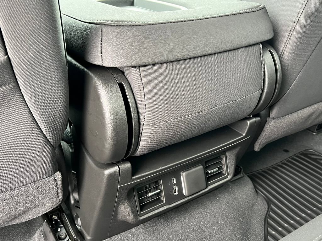 New 2026 GMC Sierra 1500 Elevation image 35