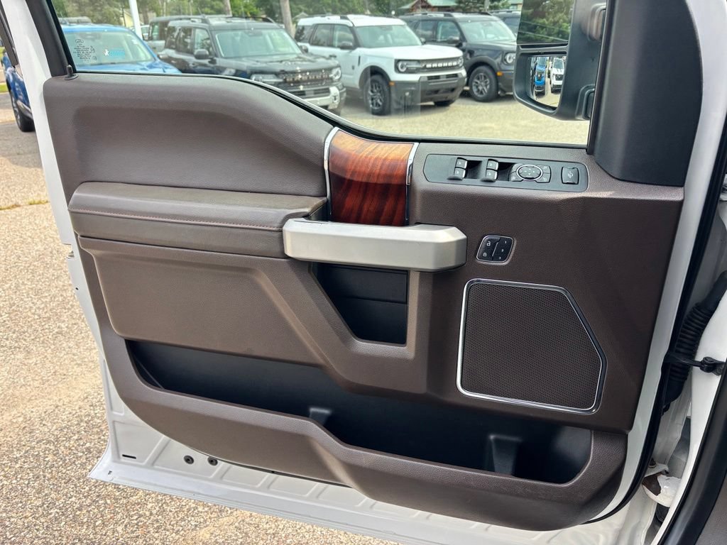 Used 2017 Ford F250 King Ranch w/ King Ranch Ultimate Package AWD/4WD image 19