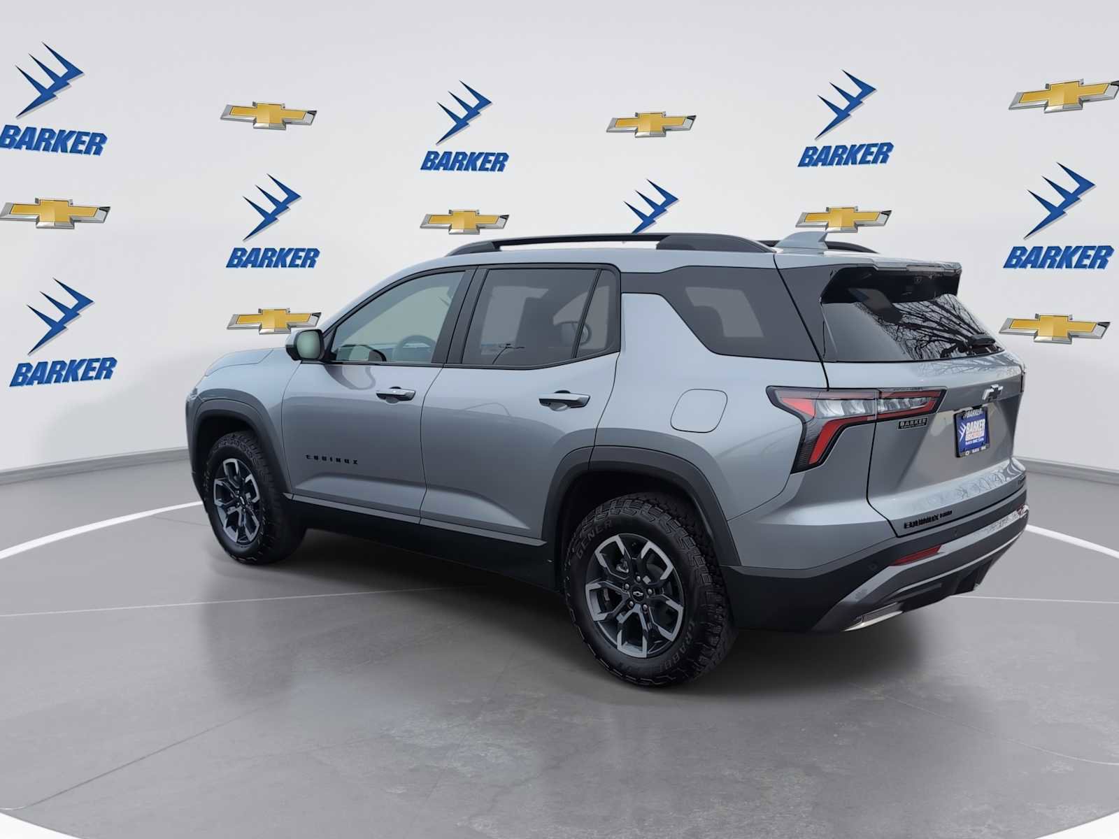 Used 2025 Chevrolet Equinox ACTIV w/ Safety and Technology Package image 6