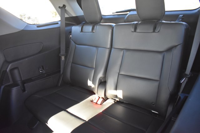 Used 2022 Ford Explorer XLT w/ Equipment Group 202A image 17