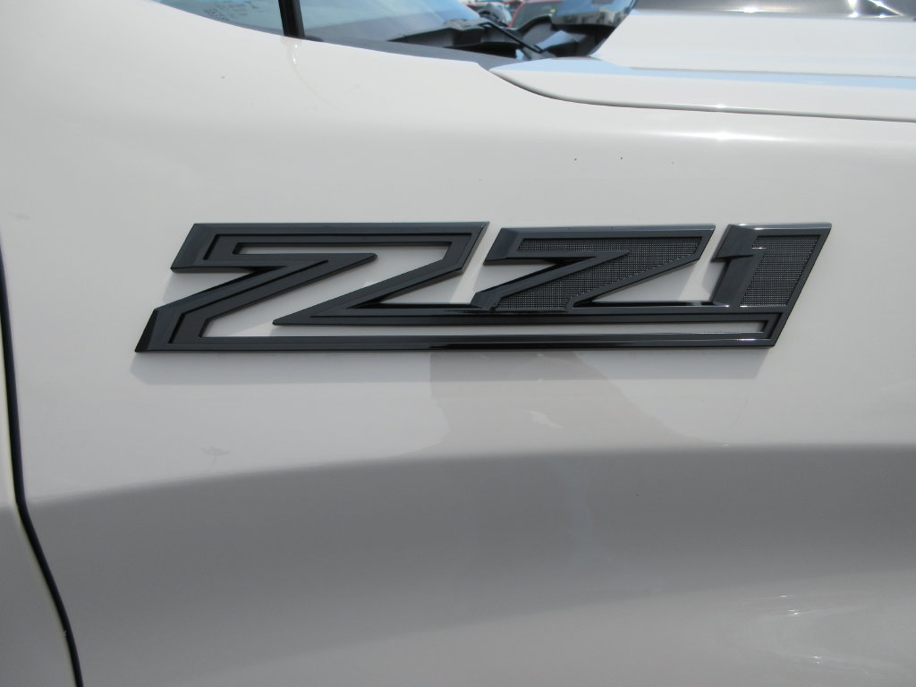 New 2026 Chevrolet Silverado 1500 Custom Trail Boss w/ LPO, Dark Essentials Package AWD/4WD image 12
