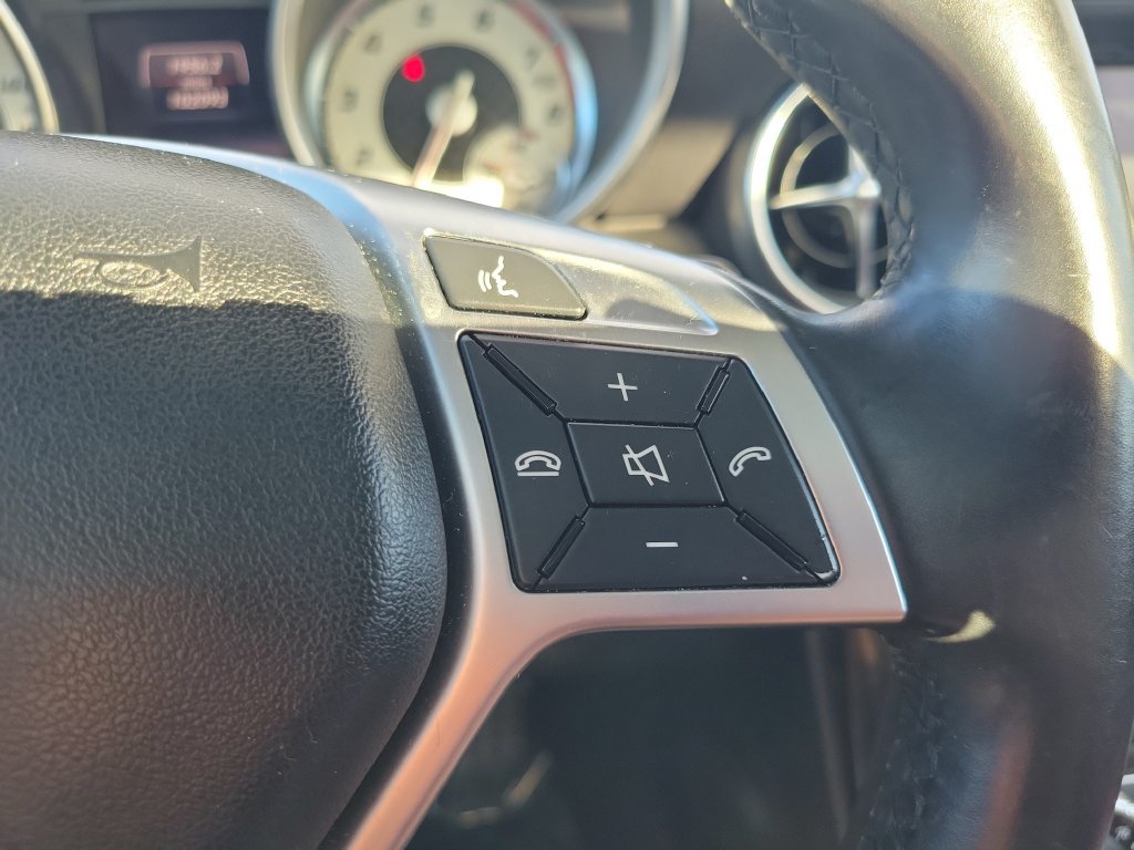 Used 2016 Mercedes-Benz SLK 300 image 13