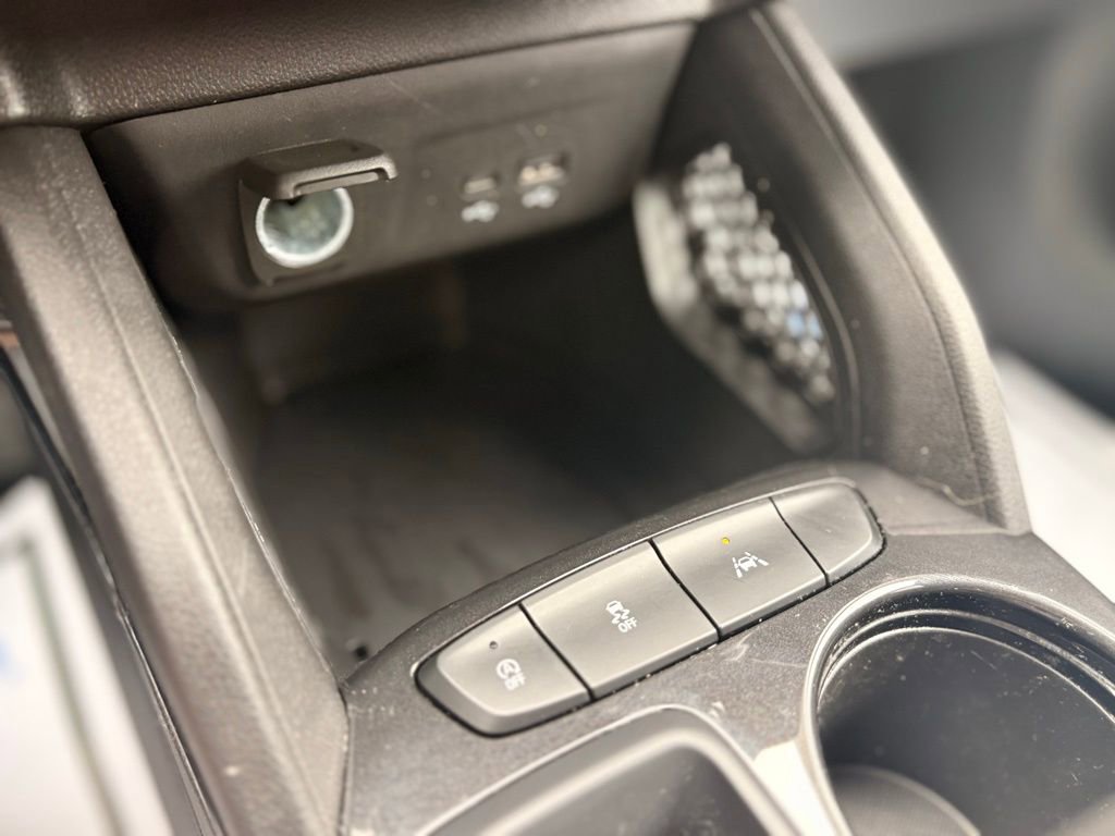 Used 2025 Chevrolet TrailBlazer LT FWD image 19