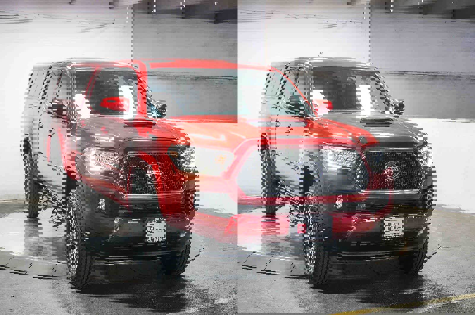 Certified 2019 Toyota Tacoma TRD Sport w/ Technology Package image 2