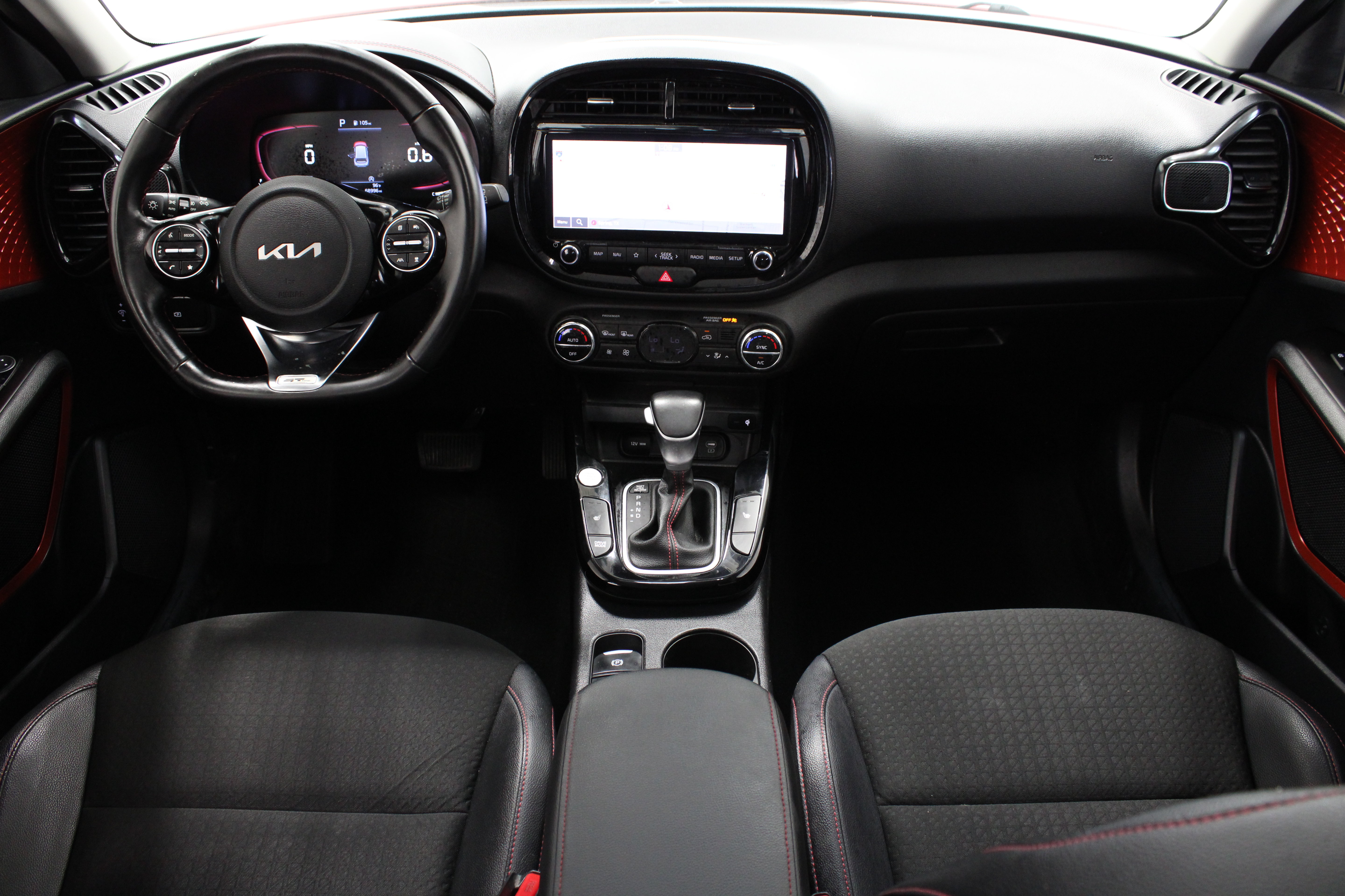 Used 2023 Kia Soul GT-Line w/ GT-Line Technology Package FWD image 32