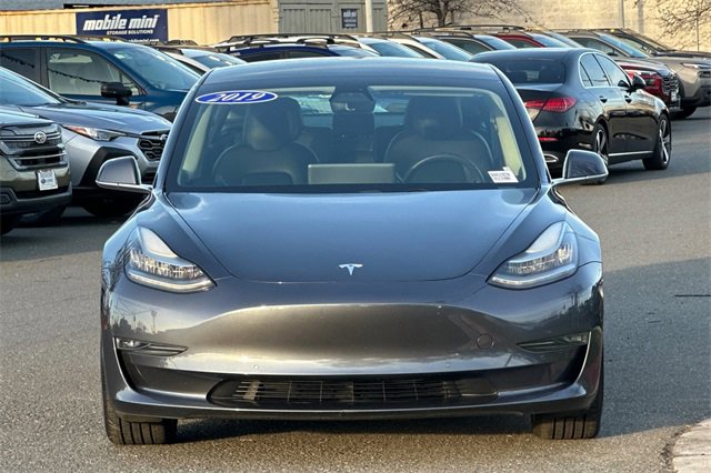 Used 2019 Tesla Model 3 Long Range image 9