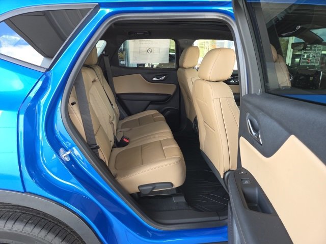 New 2025 Chevrolet Blazer Premier w/ LPO, Black Sport Package image 42