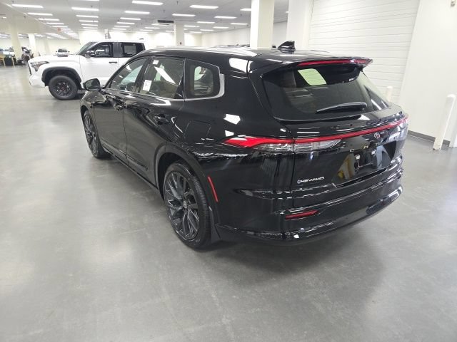 New 2026 Toyota Crown Signia AWD/4WD image 4