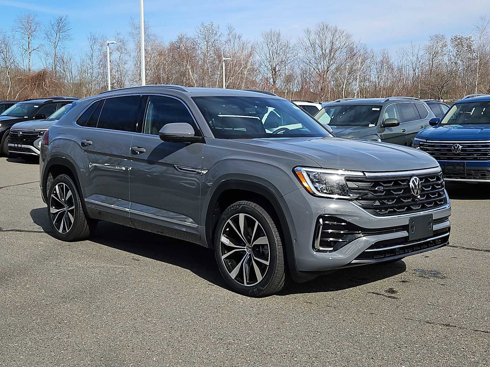New 2026 Volkswagen Atlas Cross Sport SEL Premium R-Line image 2