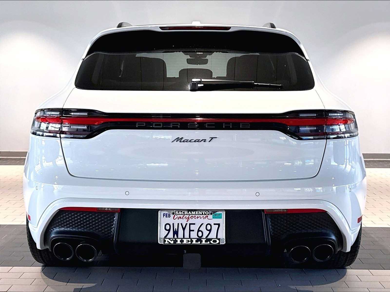 Used 2026 Porsche Macan Turbo AWD/4WD image 9