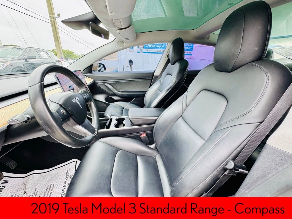 Used 2019 Tesla Model 3 Standard Range image 12