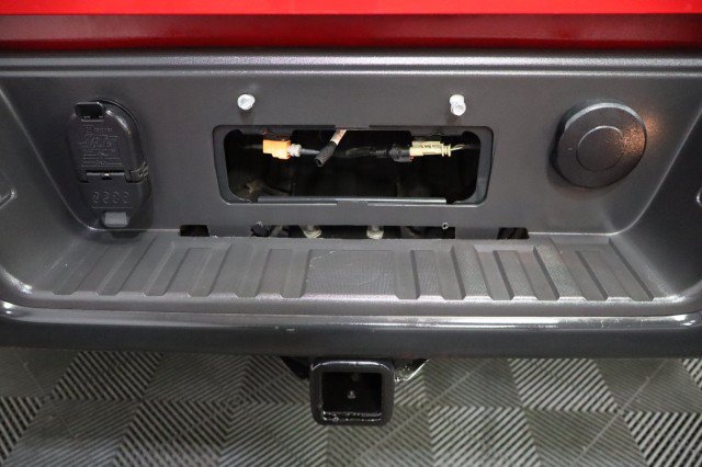 Used 2020 Chevrolet Colorado ZR2 AWD/4WD image 24