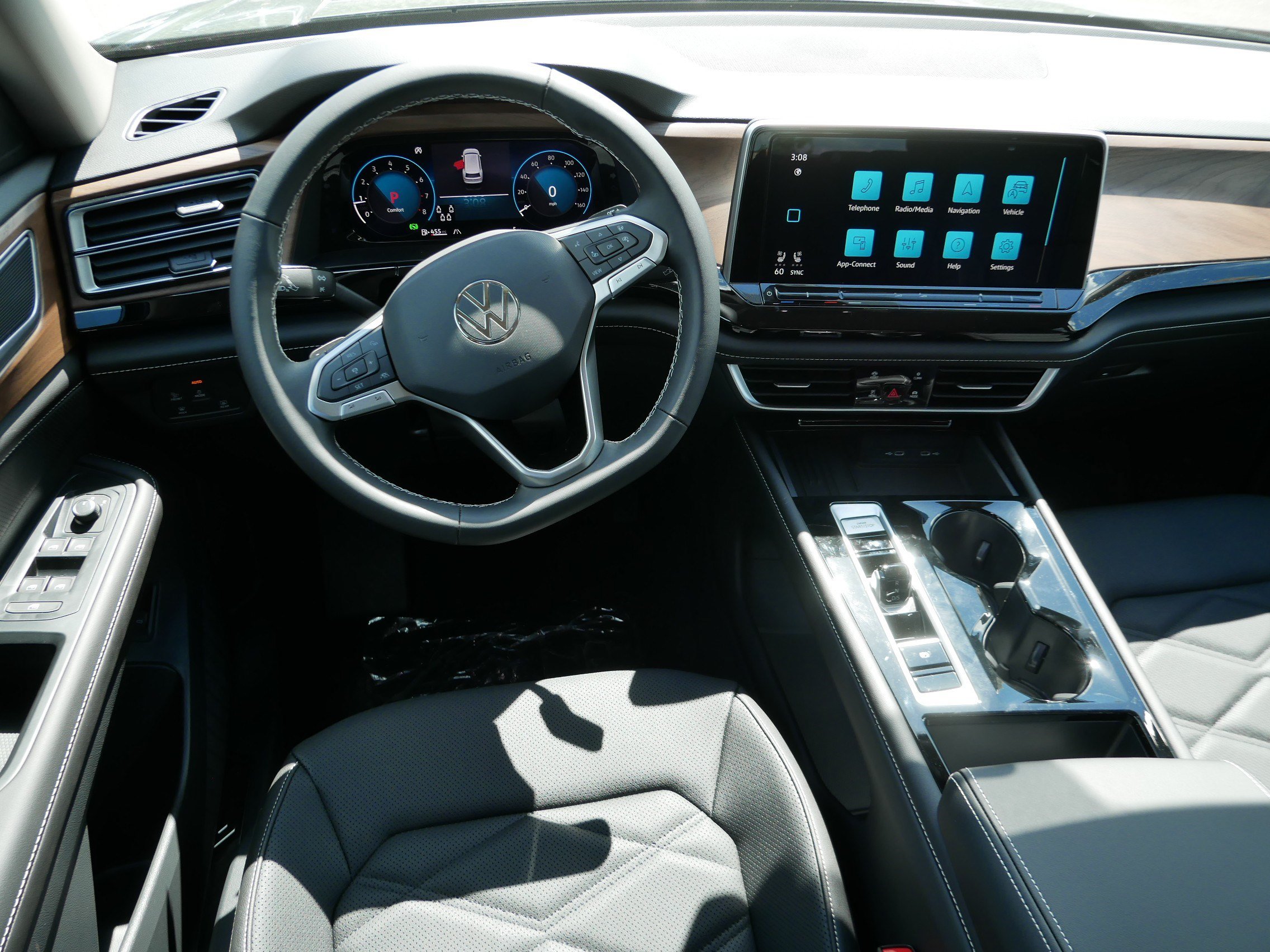 New 2026 Volkswagen Atlas SE AWD/4WD image 7