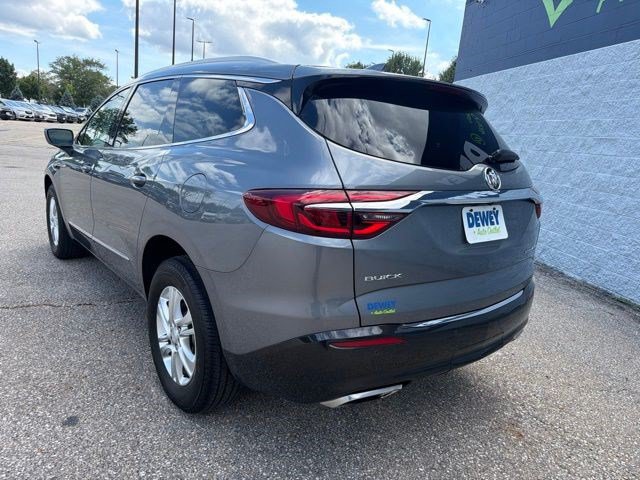 Used 2018 Buick Enclave Essence AWD/4WD image 3