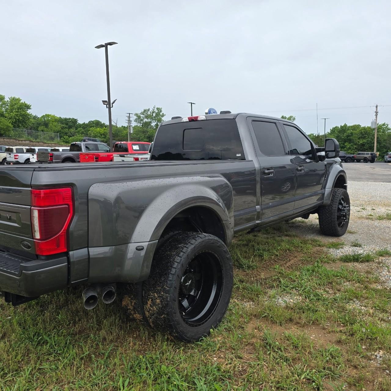 Used 2020 Ford F450 Platinum AWD/4WD image 4