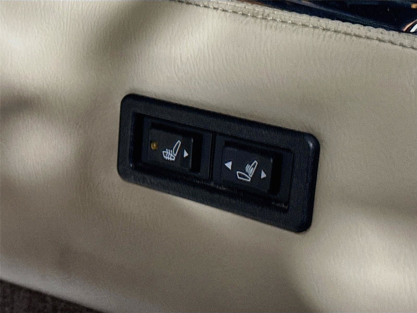 Used 1991 Jaguar XJS V12 Coupe RWD image 20