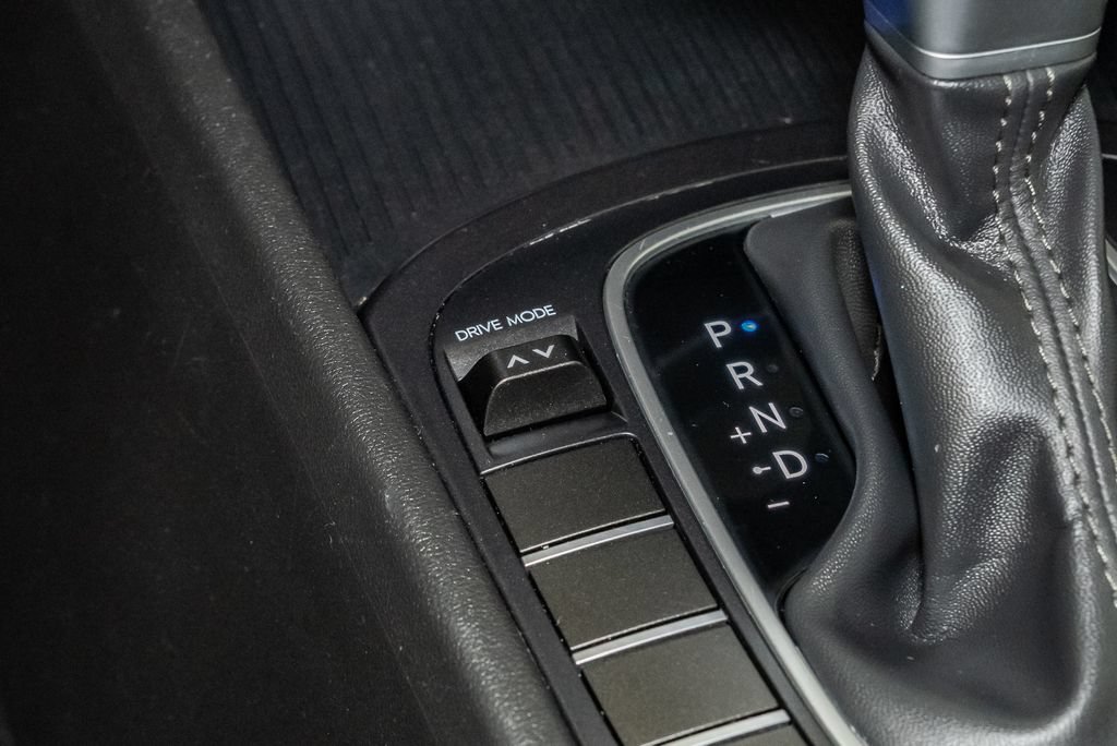 Used 2025 Hyundai Kona SEL FWD image 22