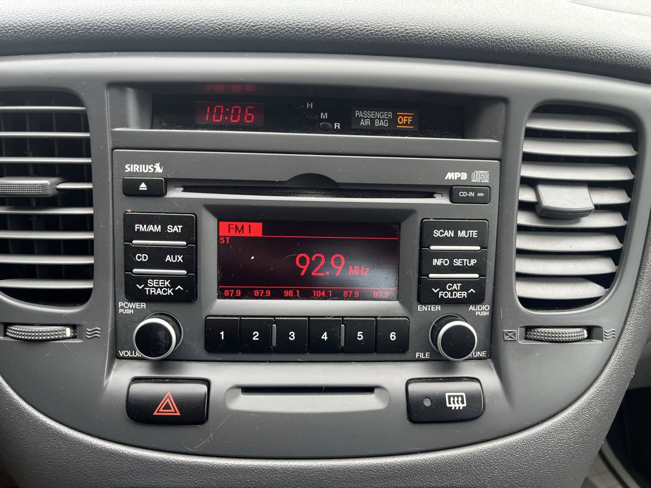 Used 2011 Kia Rio LX FWD image 19