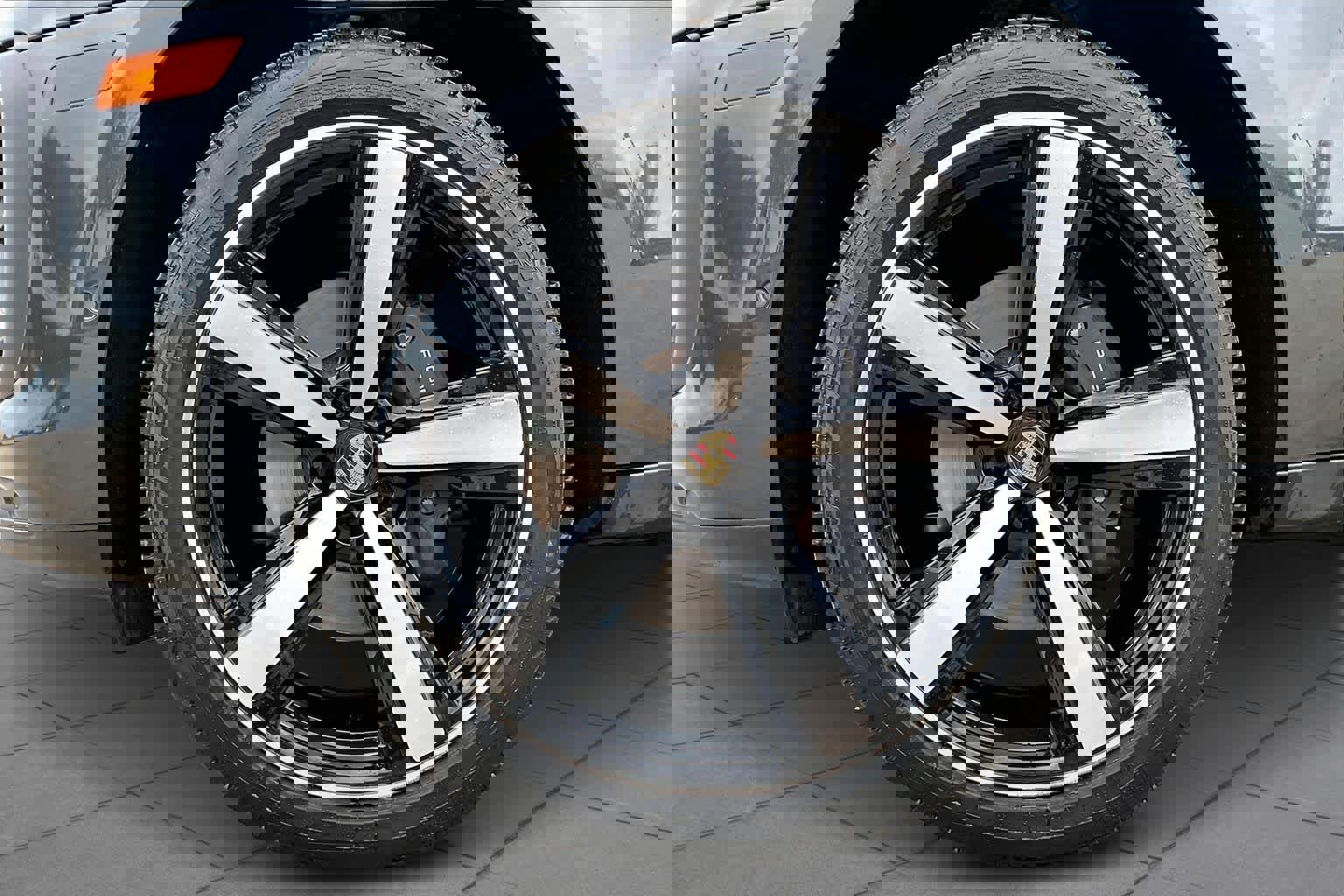 Used 2022 Porsche Macan image 10