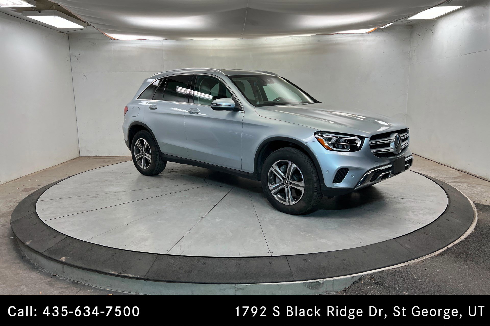 Certified 2022 Mercedes-Benz GLC 300 4MATIC w/ Premium Package Lite image 7