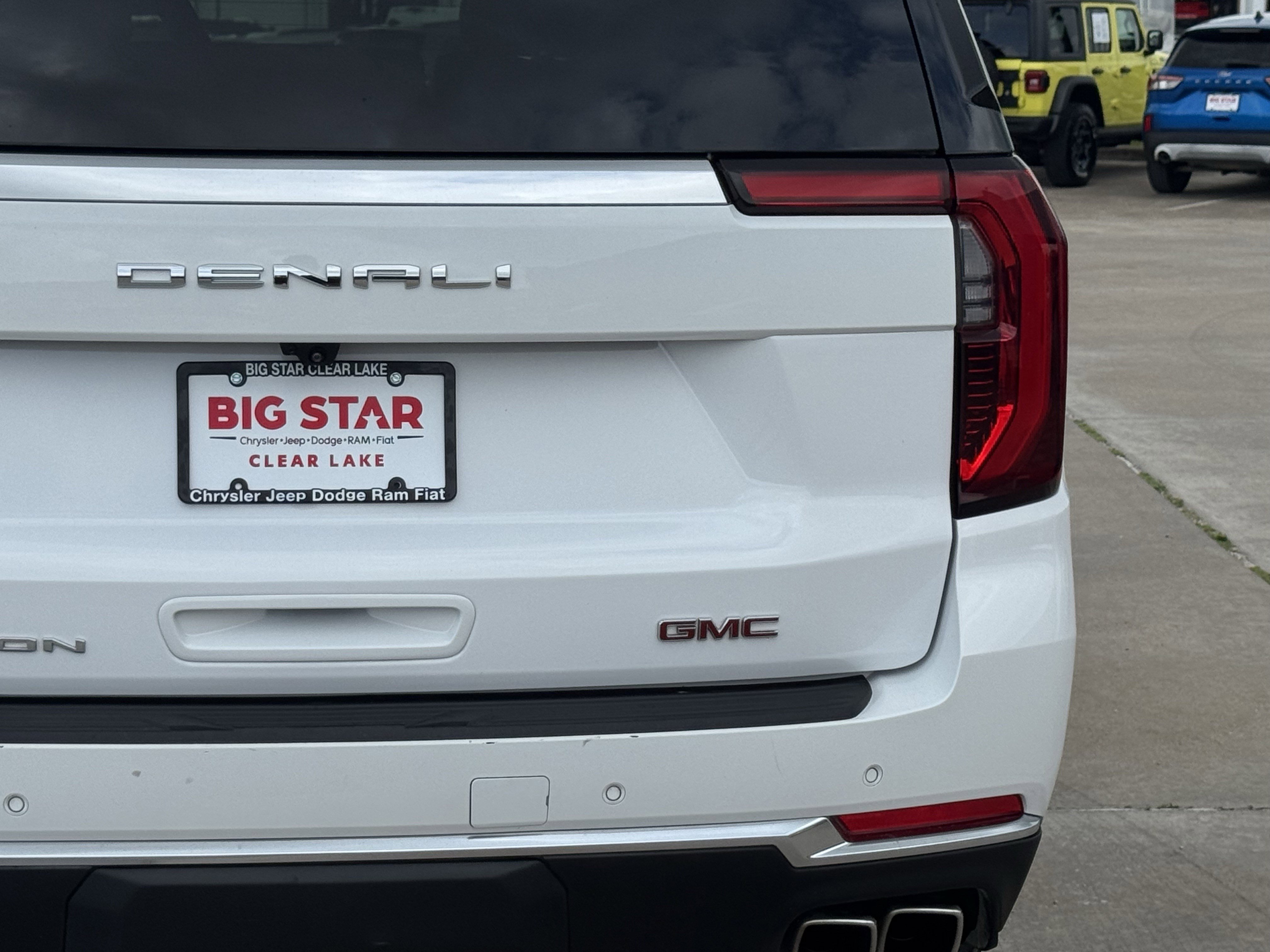 Used 2025 GMC Yukon Denali image 11