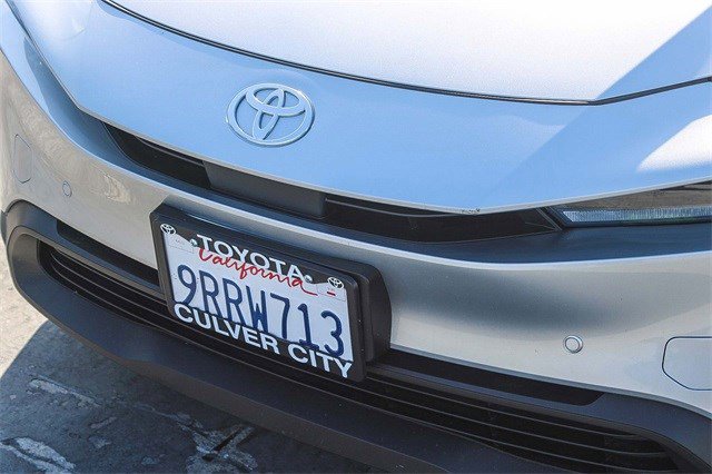Certified 2024 Toyota Prius LE image 6