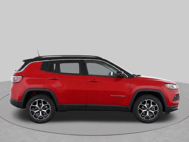Used 2025 Jeep Compass Limited AWD/4WD image 7