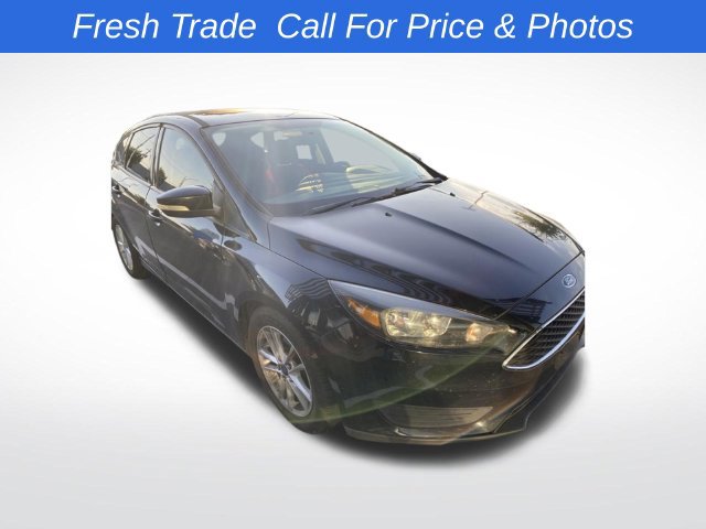 Used 2015 Ford Focus SE FWD image 3