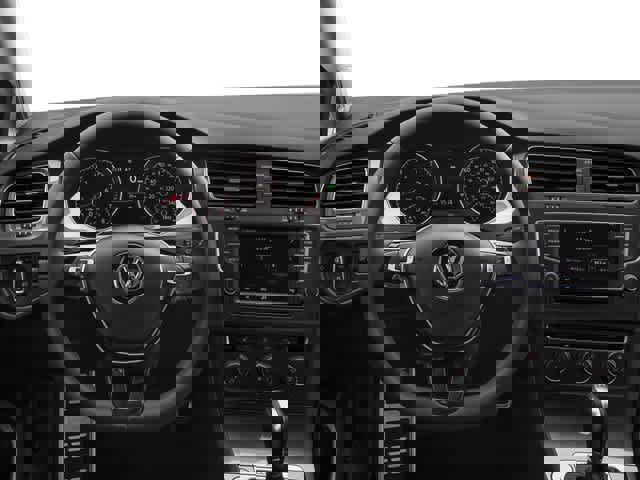 Used 2017 Volkswagen Golf Alltrack S image 7