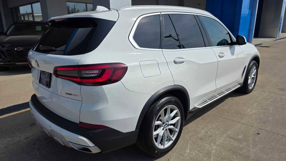 Used 2023 BMW X5 xDrive40i AWD/4WD image 5