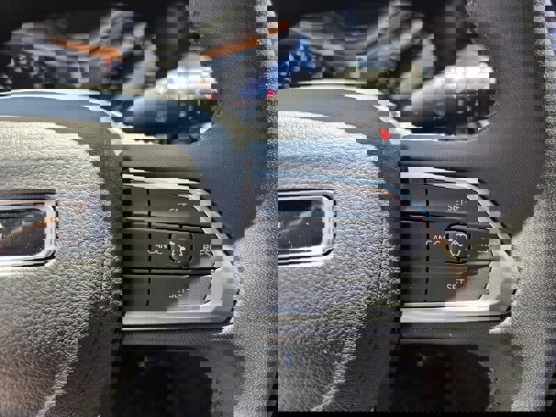 Certified 2025 Jeep Compass Latitude AWD/4WD image 26