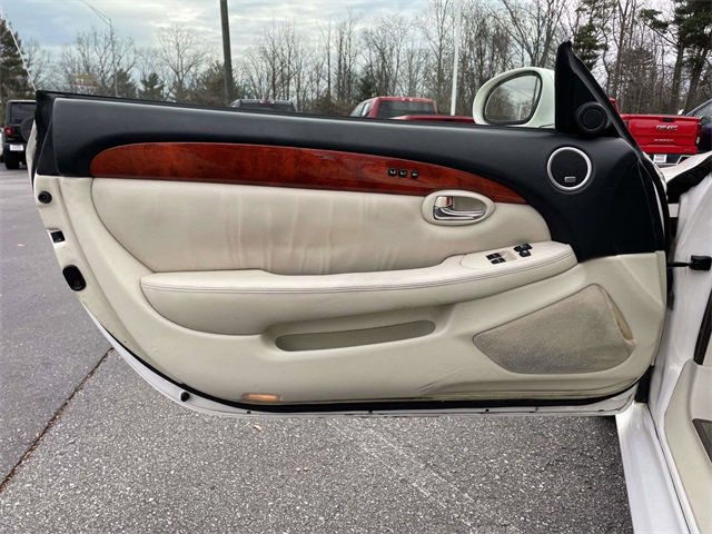 Used 2006 Lexus SC 430 Convertible image 14