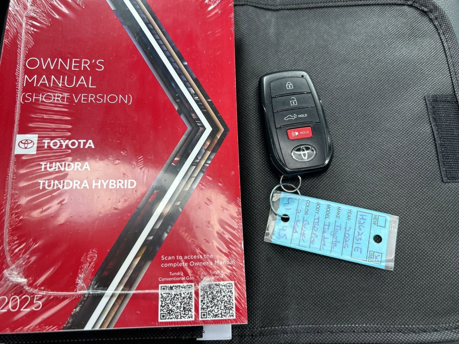 Used 2025 Toyota Tundra TRD Pro AWD/4WD image 19