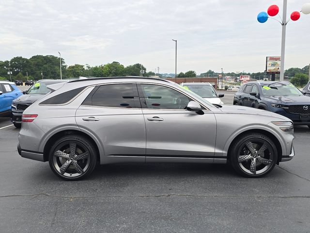 Used 2023 Genesis GV70 2.5T w/ Sport Prestige Package AWD/4WD image 2