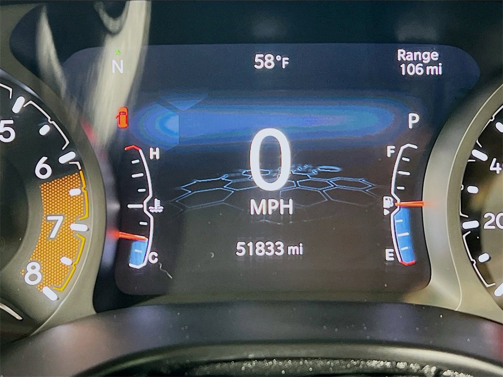 Used 2024 Jeep Compass Latitude image 12