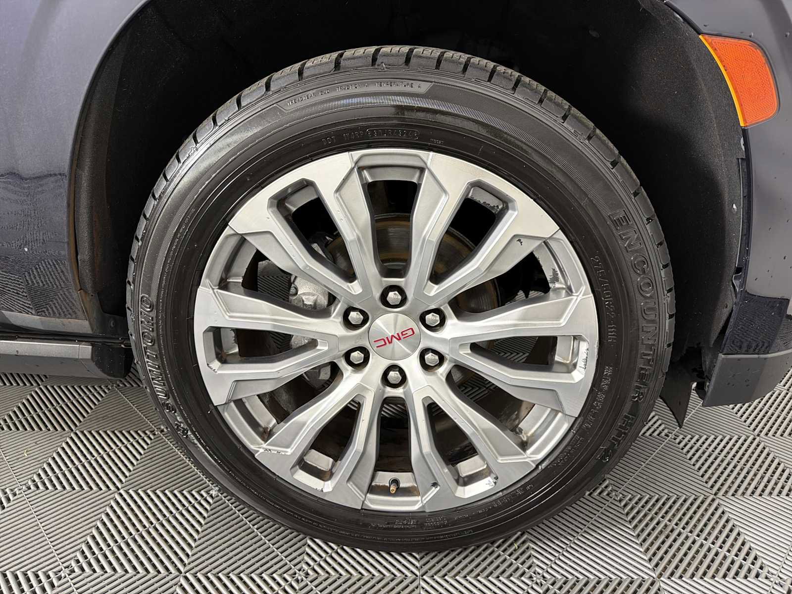 Certified 2023 GMC Yukon Denali AWD/4WD image 10