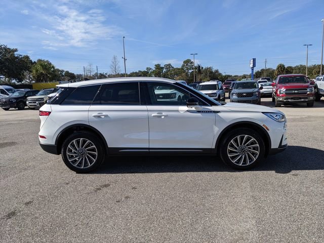 Used 2025 Lincoln Corsair Reserve w/ Rear Removable Package Tray image 3