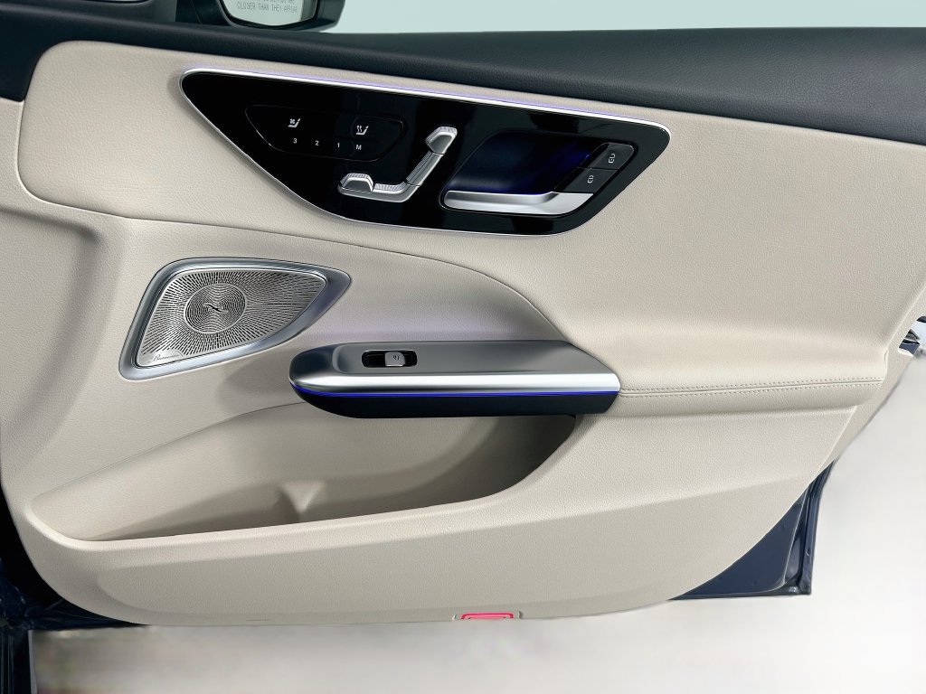 Certified 2025 Mercedes-Benz C 300 Sedan image 24