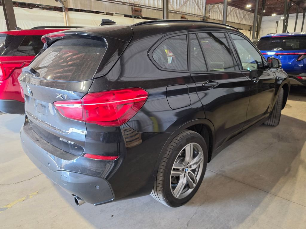 Used 2017 BMW X1 sDrive28i FWD image 2