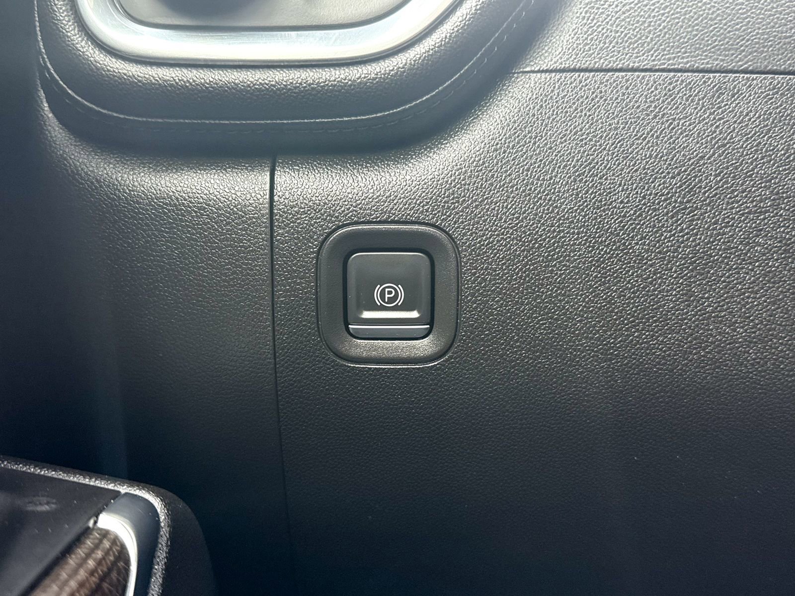 Certified 2021 Chevrolet Silverado 1500 LT Trail Boss w/ Bed Protection Package image 41