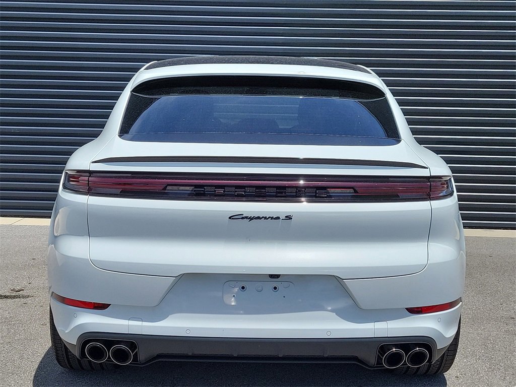 New 2025 Porsche Cayenne S image 6