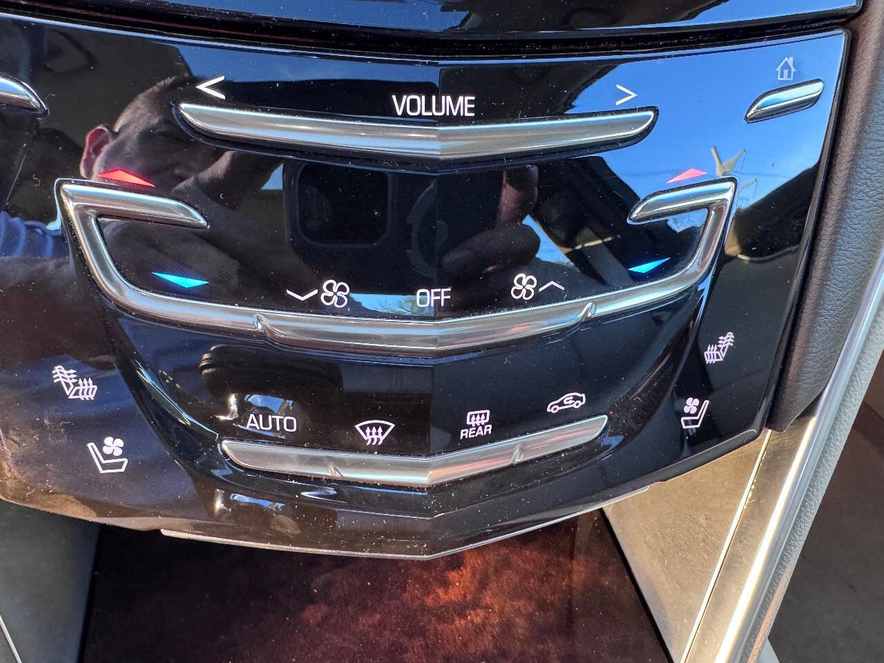 Used 2016 Cadillac XTS Luxury w/ Driver Awareness Package image 15